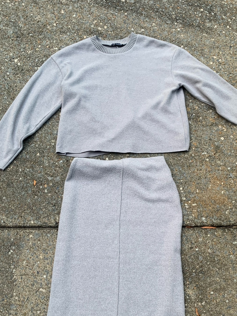 Zara Light Gray Knit Two-Piece Skirt Set - Picture 2 of 3